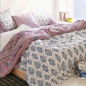 Urban Outfitters Twin XL Duvet Cover